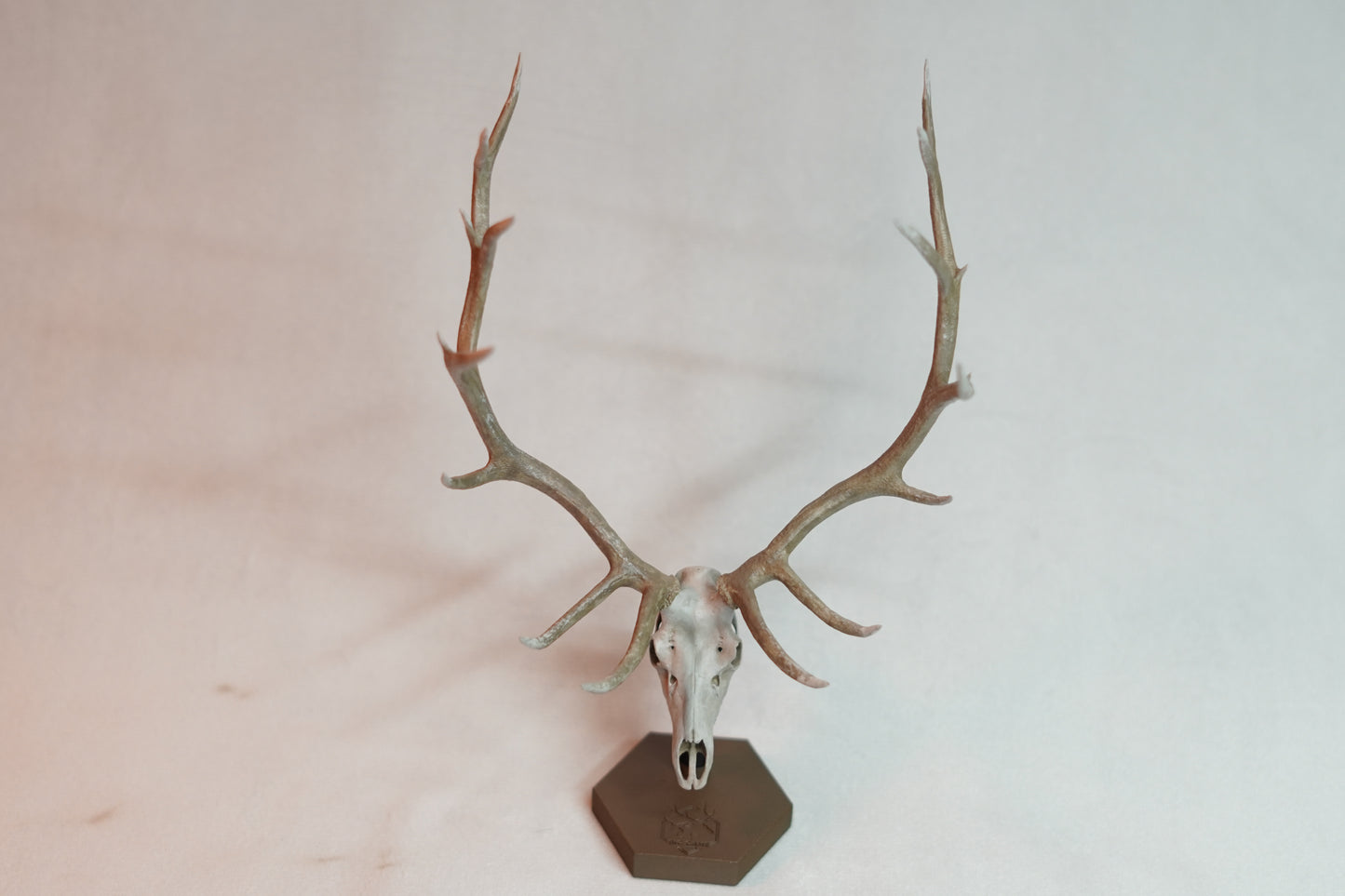 Bull Elk Euro Mount Rogue 9x9